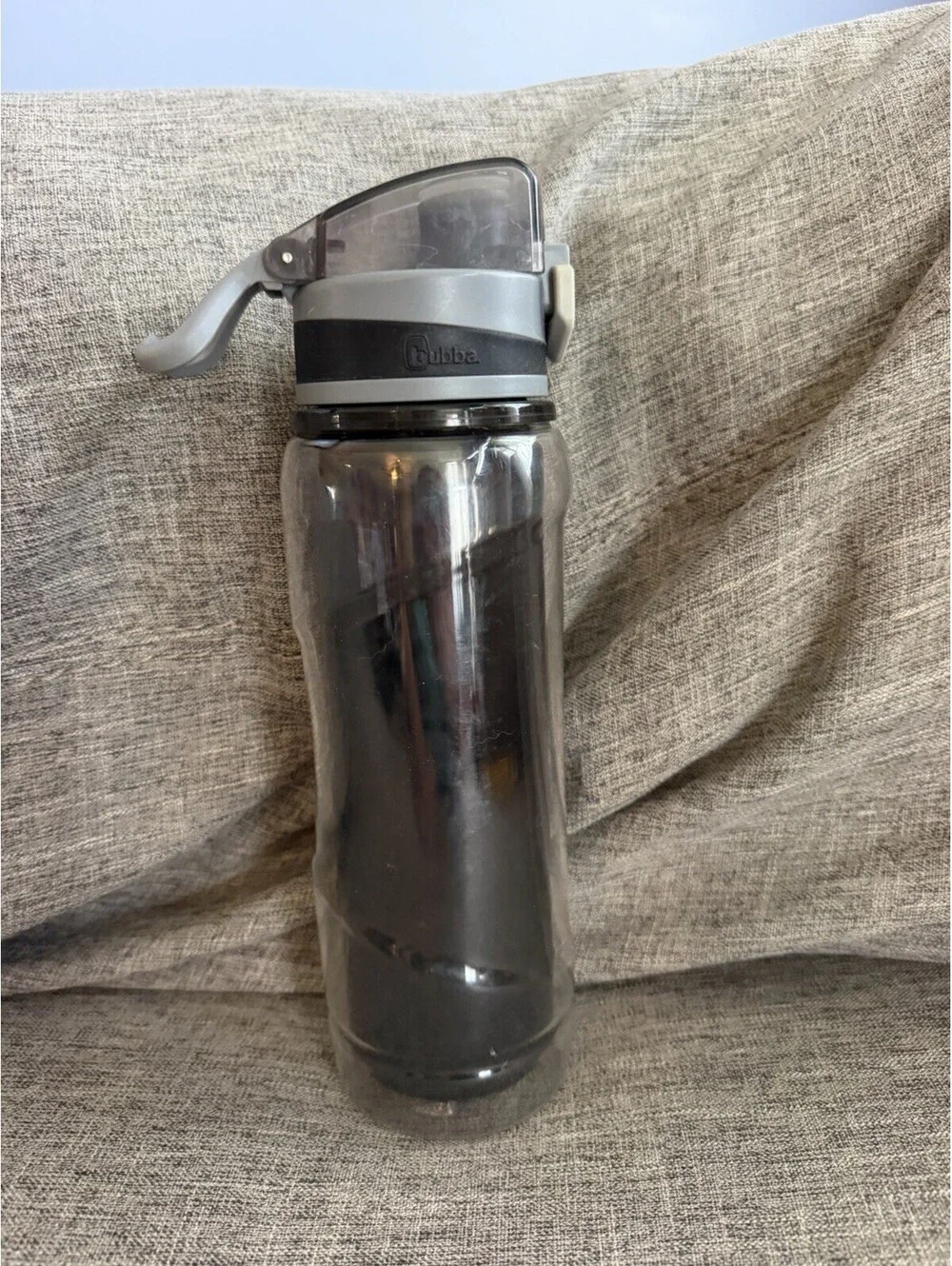 Bubba Trailblazer Push Button Water Bottle 24 fl oz Black Gray Drink Through Lid